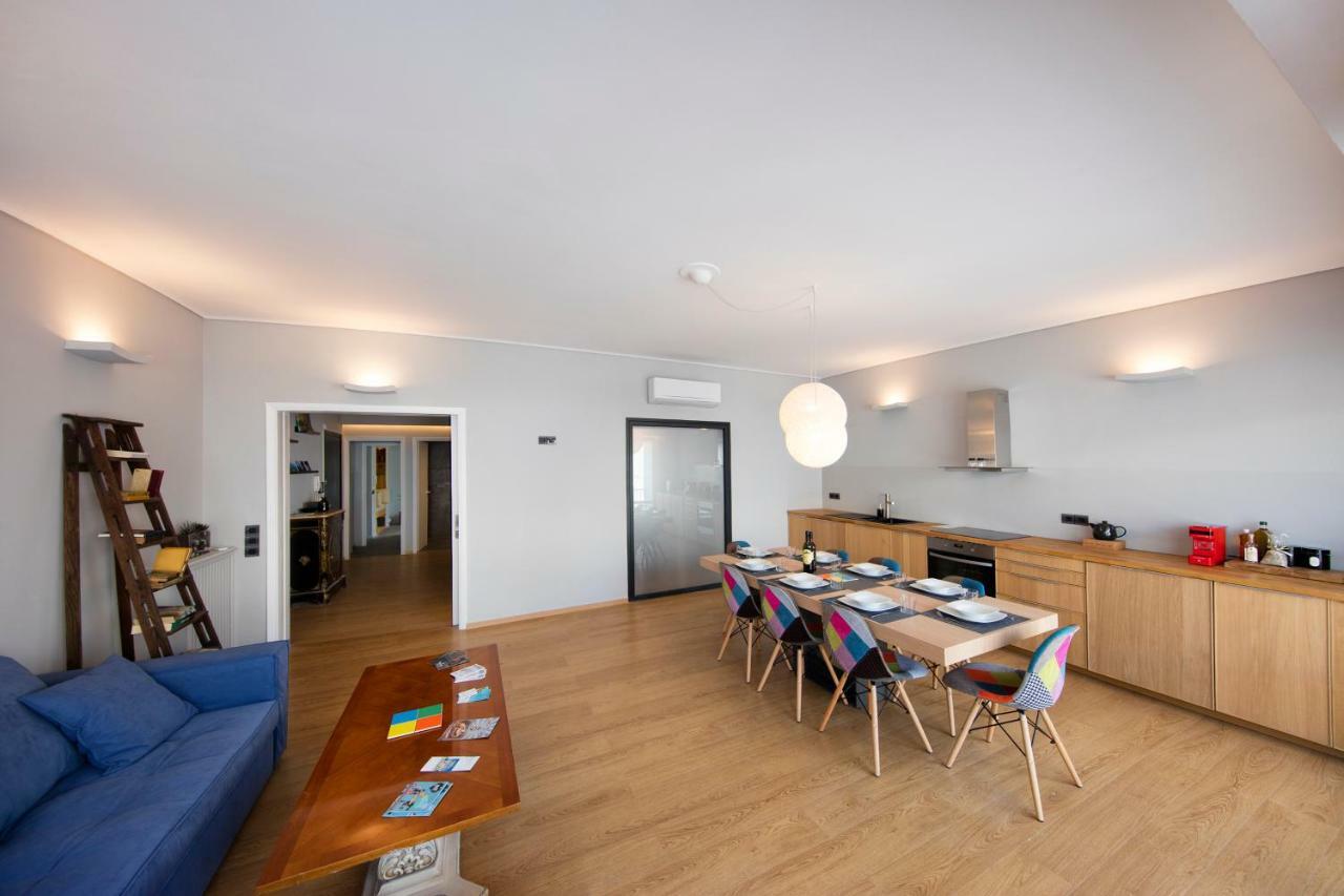 شقة Super Modern Minimal Flat Nr Metro & Arch. Museum أثينا المظهر الخارجي الصورة